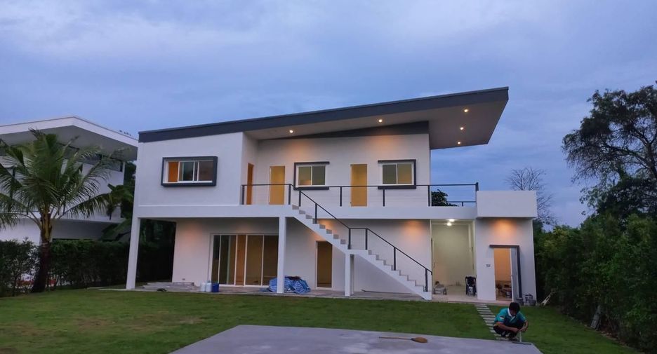 For sale 3 bed house in Cha Am, Phetchaburi