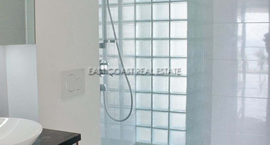 For sale studio condo in Sattahip, Chonburi