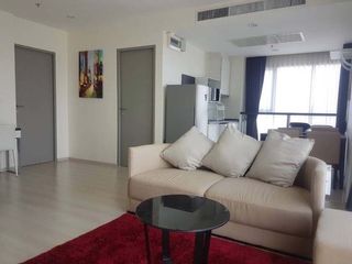For sale 2 bed condo in Huai Khwang, Bangkok