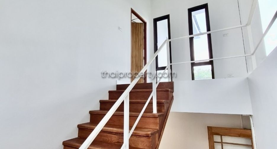À vendre studio maison à Bang Lamung, Chonburi