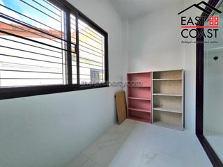 出售 3 卧室 独立屋 在 Si Racha, Chon Buri