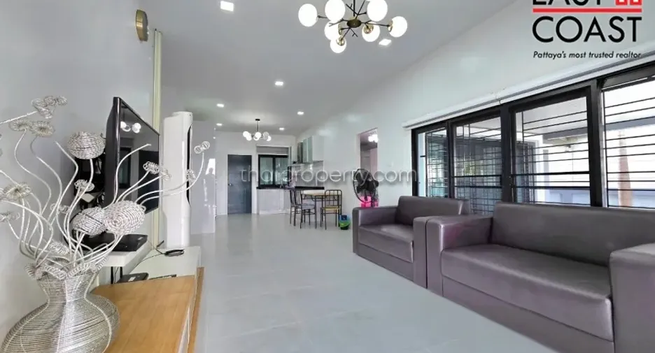 À vendre 3 chambres maison à Si Racha, Chonburi