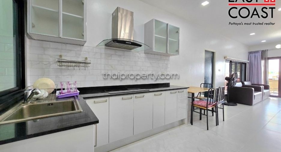 For sale 3 bedrooms house in Si Racha, Chonburi