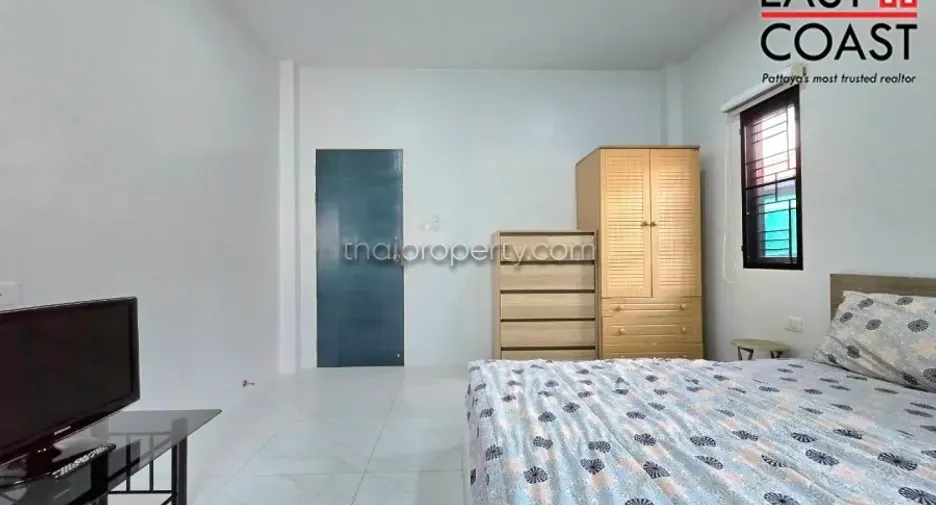 À vendre 3 chambres maison à Si Racha, Chonburi
