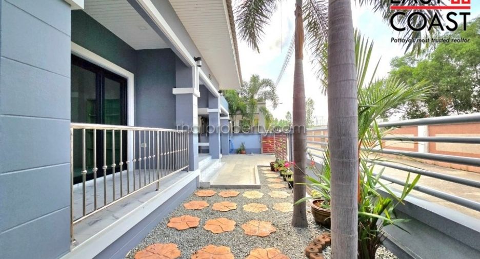 For sale 3 bedrooms house in Si Racha, Chonburi
