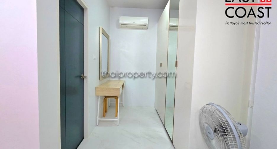 For sale 3 bedrooms house in Si Racha, Chonburi