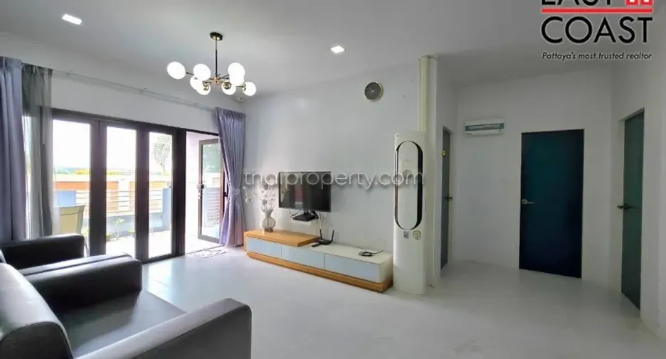 À vendre 3 chambres maison à Si Racha, Chonburi