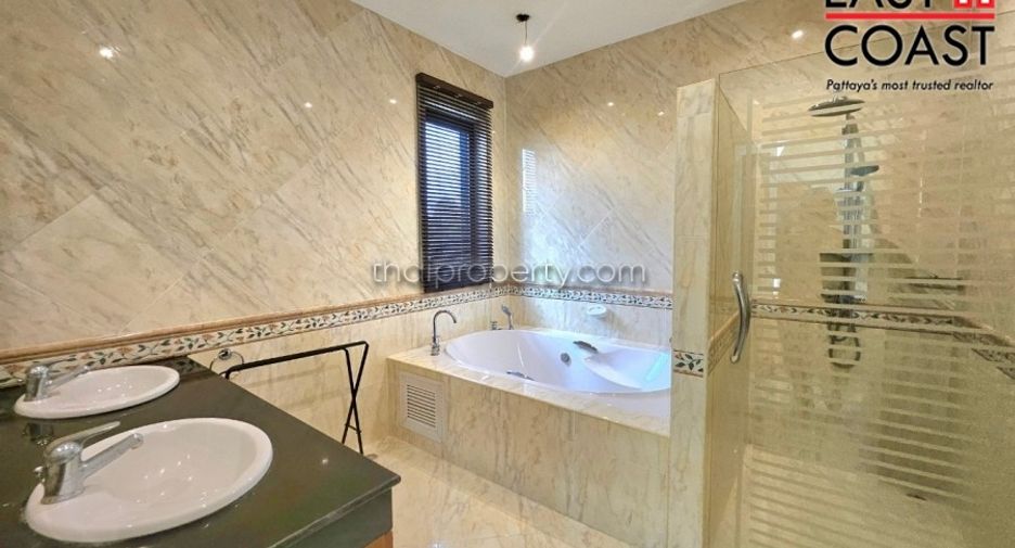 À vendre et à louer 4 chambres maison à East Pattaya, Pattaya