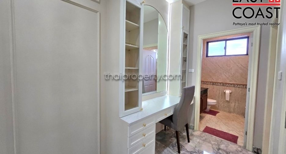 À vendre et à louer 4 chambres maison à East Pattaya, Pattaya