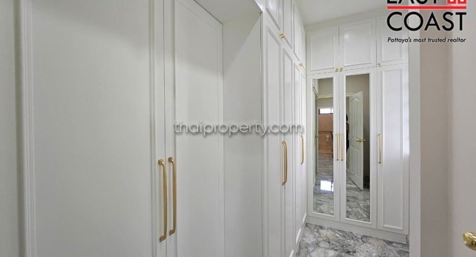 À vendre et à louer 4 chambres maison à East Pattaya, Pattaya