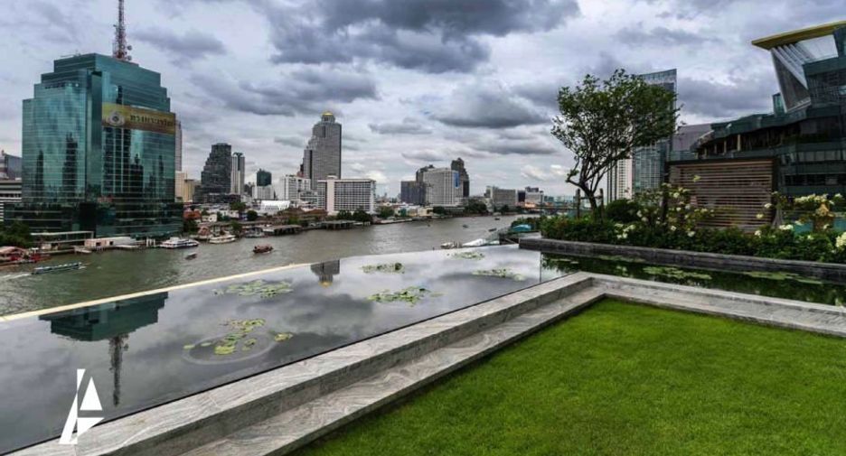 For sale 2 bed condo in Khlong San, Bangkok
