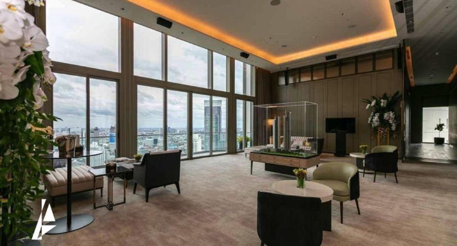 For sale 2 bed condo in Khlong San, Bangkok