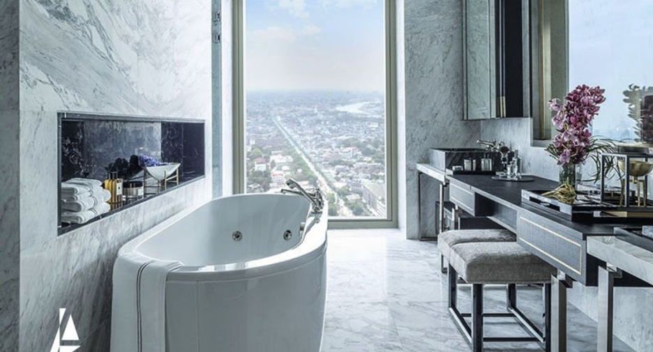 For sale 2 bed condo in Khlong San, Bangkok