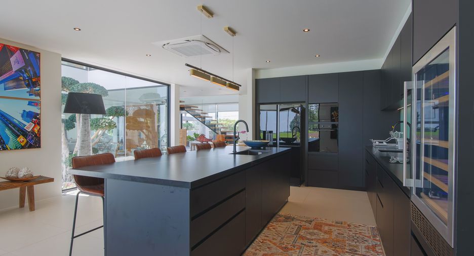 For sale 5 bed villa in Thalang, Phuket