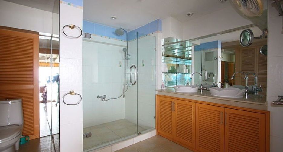 À louer et à vendre 1 chambre condo à Bang Lamung, Chonburi