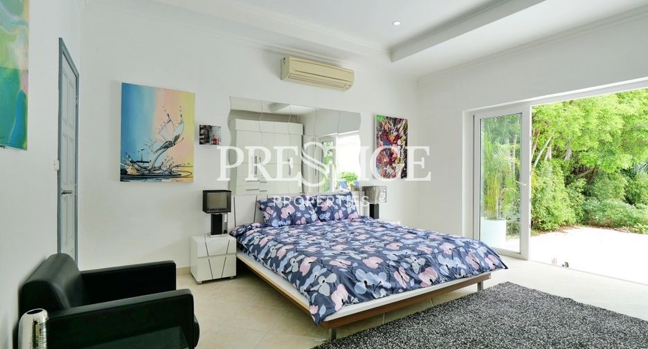 For sale 12 bed house in Jomtien, Pattaya