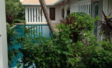 For rent 6 bed villa in Bang Lamung, Chonburi