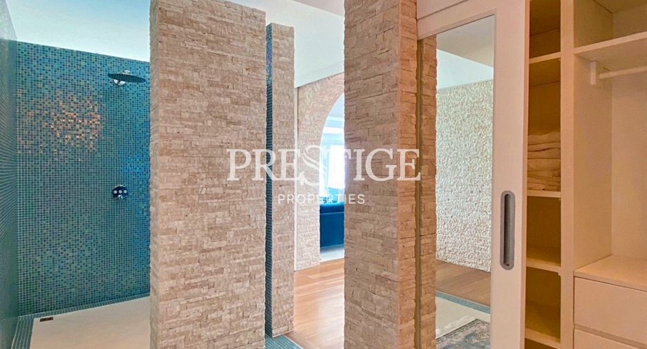 For sale 2 bedrooms condo in Bang Lamung, Chonburi