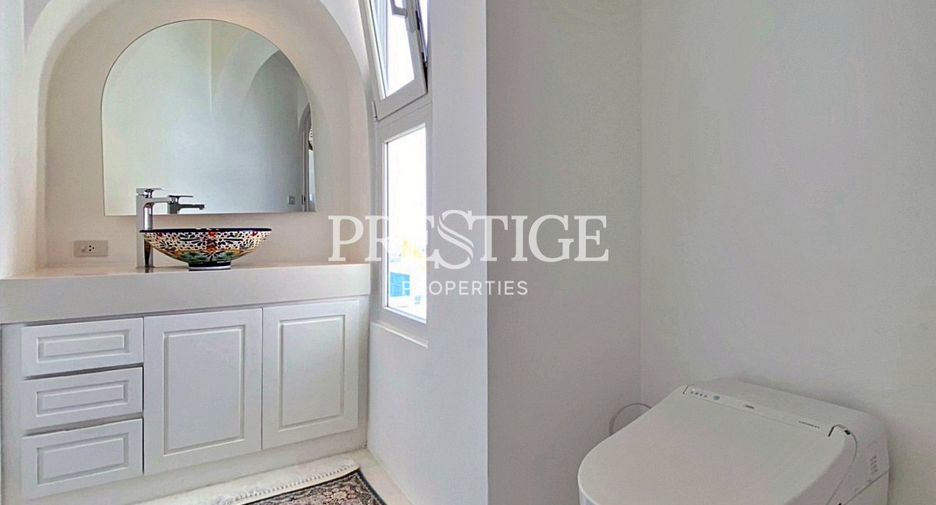 For sale 2 bedrooms condo in Bang Lamung, Chonburi