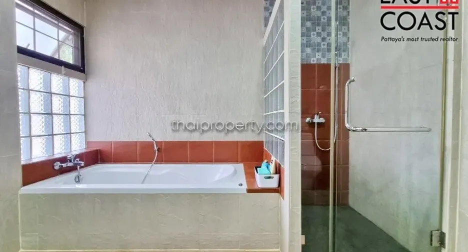 For sale 3 bedrooms house in Bang Lamung, Chonburi