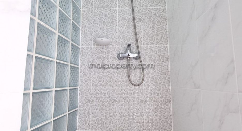 For sale 3 bedrooms house in Bang Lamung, Chonburi