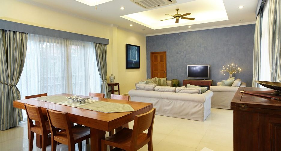 For rent 5 bed villa in Huay Yai, Pattaya