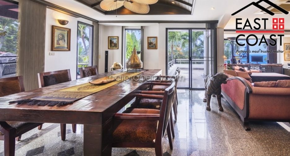 For sale 3 bedrooms house in North Pattaya, Pattaya