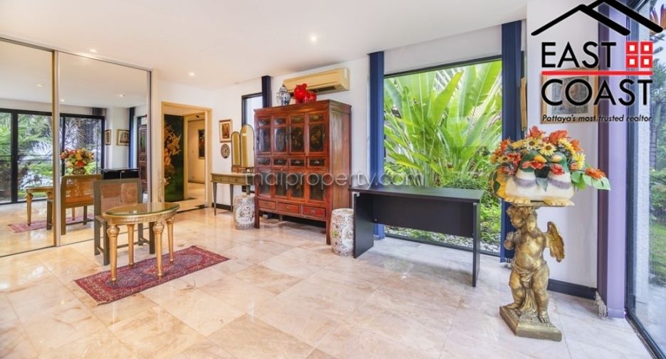 For sale 3 bedrooms house in North Pattaya, Pattaya