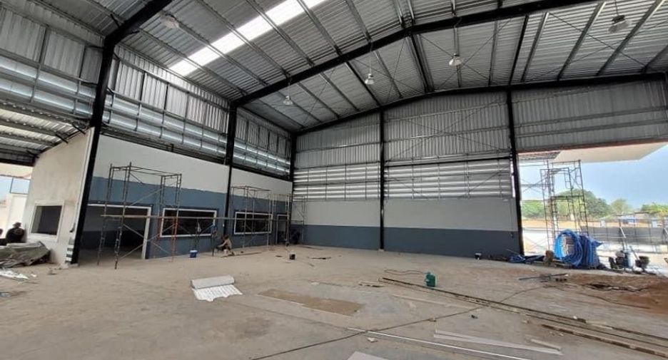 For rent そして for sale warehouse in Si Racha, Chonburi