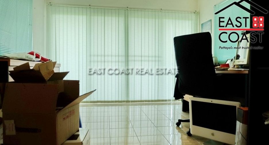Casa en venta de 9 habitaciones en Bang Lamung, Chonburi