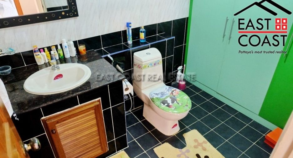 Casa en venta de 9 habitaciones en Bang Lamung, Chonburi