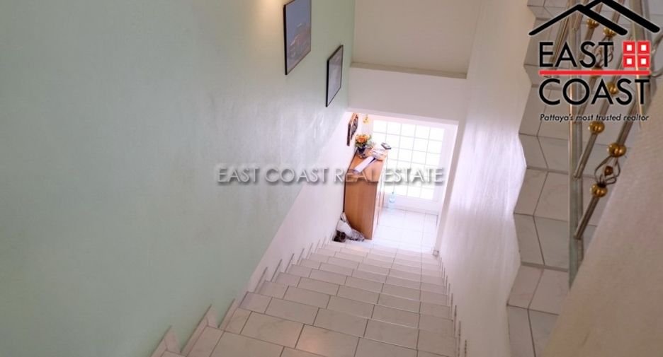 Casa en venta de 9 habitaciones en Bang Lamung, Chonburi
