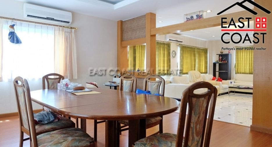 Casa en venta de 9 habitaciones en Bang Lamung, Chonburi