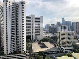 For rent 3 Beds condo in Watthana, Bangkok