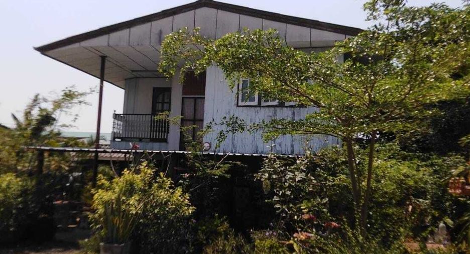 For sale 4 bed house in Mueang Surin, Surin