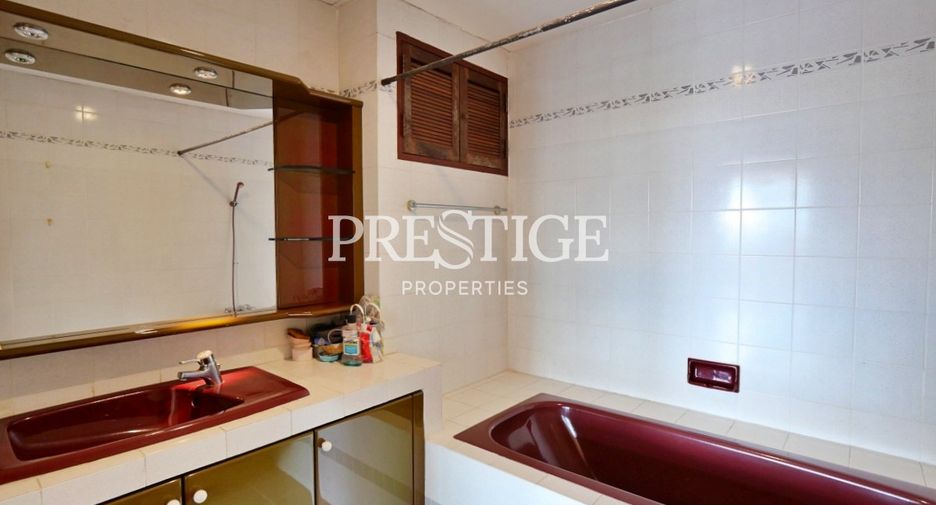 À vendre 6 chambres maison à Bang Lamung, Chonburi