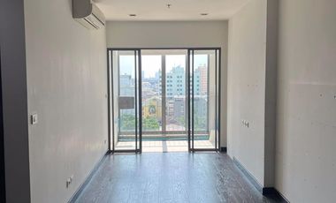 For sale 2 bed condo in Ratchathewi, Bangkok