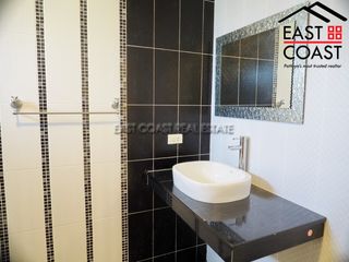 For sale 2 ベッドルーム house in Bang Lamung, Chonburi