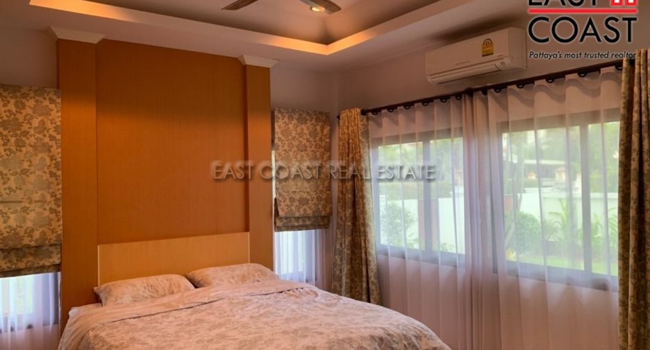 For sale 4 ベッドルーム house in Huay Yai, Pattaya