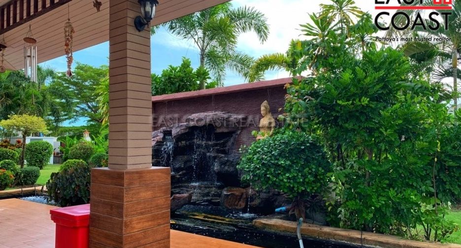 For sale 4 ベッドルーム house in Huay Yai, Pattaya