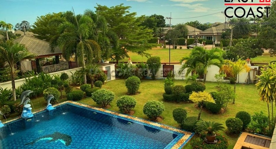 For sale 4 ベッドルーム house in Huay Yai, Pattaya
