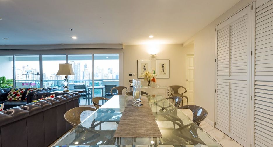 For sale 3 Beds apartment in Watthana, Bangkok