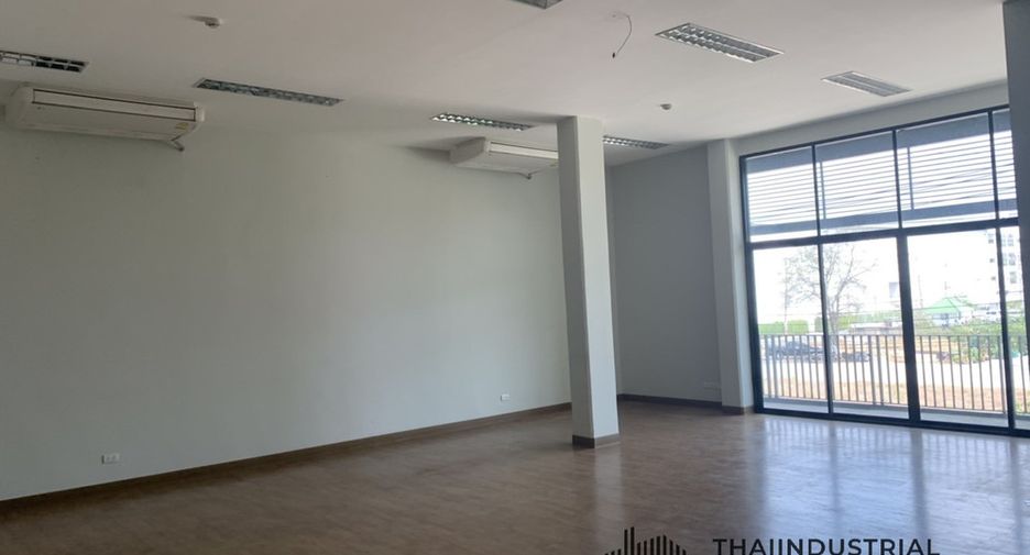 出租 仓库 在 Bang Sao Thong, Samut Prakan