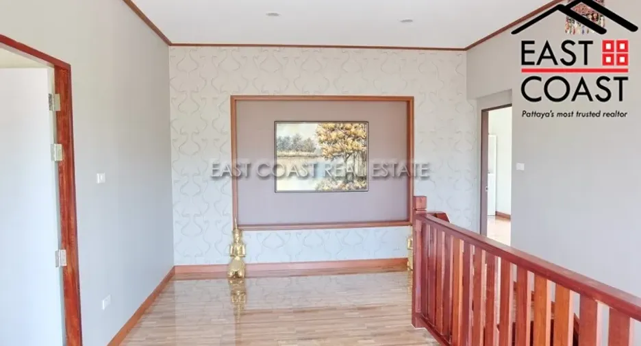 For sale 5 bedrooms house in Bang Saray, Pattaya