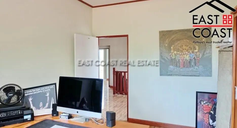 For sale 5 bedrooms house in Bang Saray, Pattaya