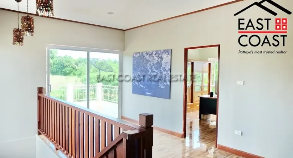 For sale 5 bedrooms house in Bang Saray, Pattaya