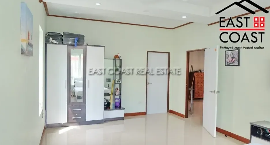 For sale 5 bedrooms house in Bang Saray, Pattaya