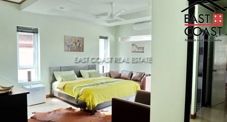 For sale 5 bedrooms house in Bang Saray, Pattaya