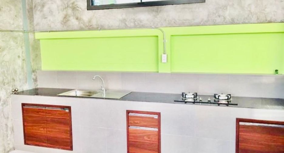 À vendre 4 chambres maison à Sattahip, Chonburi