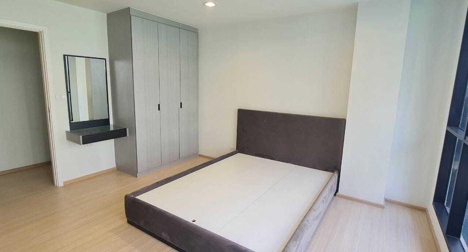 For sale 2 Beds condo in Huai Khwang, Bangkok